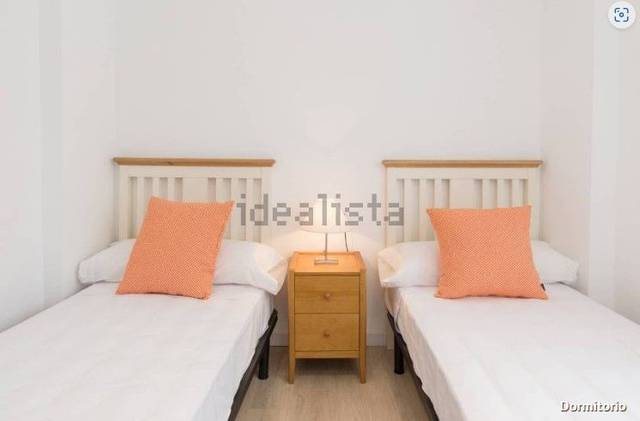 Piso en Alquiler en Calle Compás de la Victoria en Cristo de la Epidemia