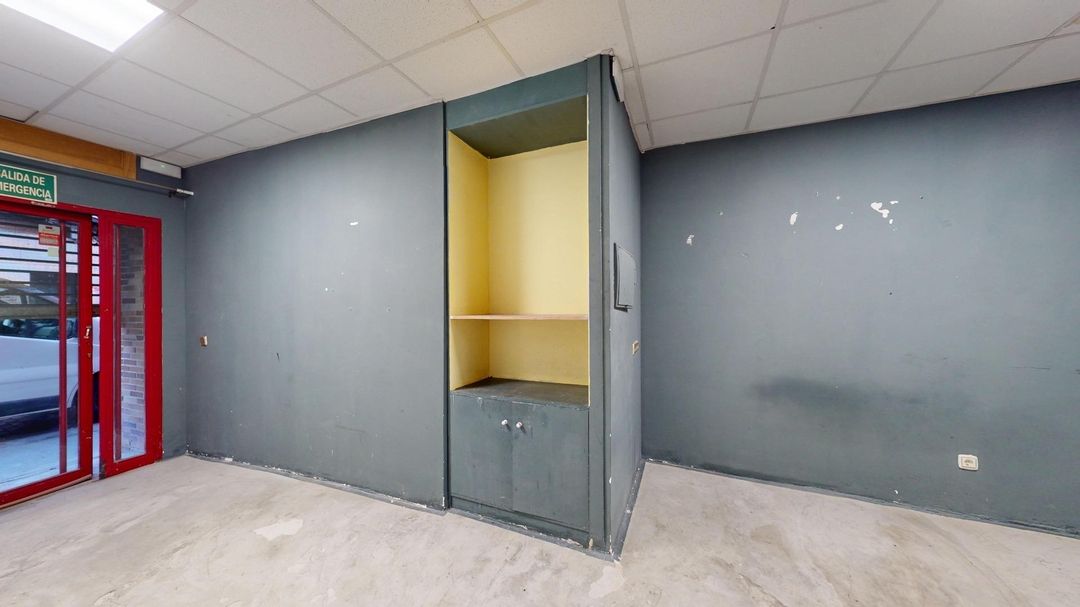 Local en venta en  Madrid Capital con Amueblado