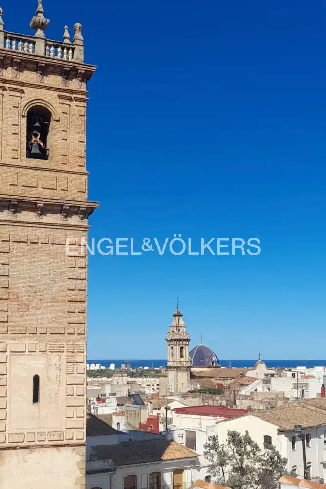 Adossat amb terrassa de lloguer a Oliva pueblo