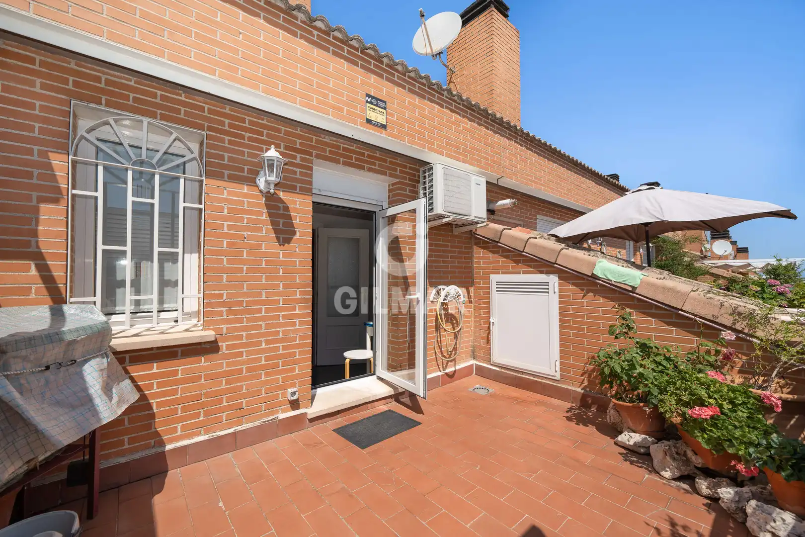 Vista exterior de Ático en venta en Madrid con Calefacción, Jardín privado y Trastero