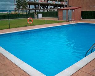 Swimming pool of Duplex for sale in Castañares de Rioja  with Terrace