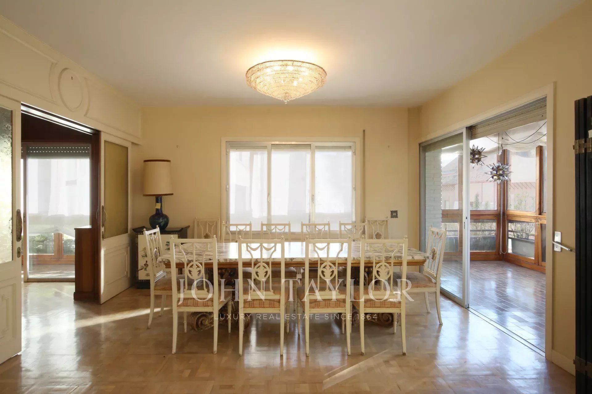 Dining room of Flat for sale in  Madrid Capital  with Heating, Terrace and Storage room