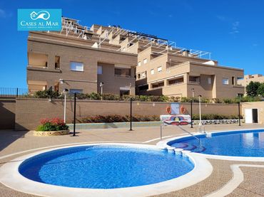 Apartment with pool for sale in CENTRAL 52