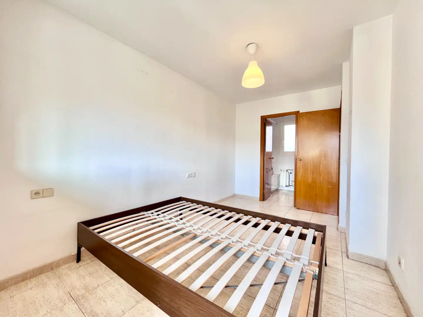 Bedroom of Flat for sale in L'Hospitalet de Llobregat  with Air Conditioner, Heating and Oven