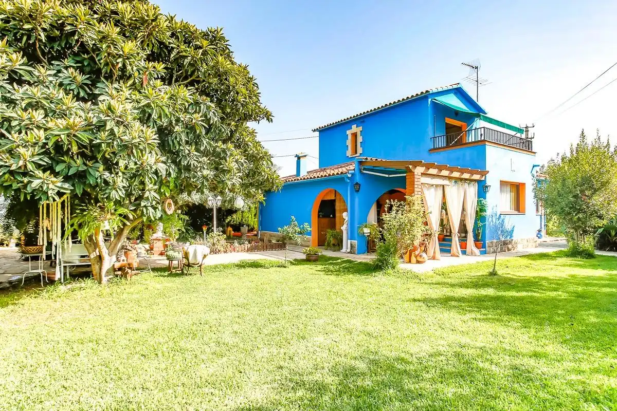 Casa amb terrassa en venda a AMETLLER
