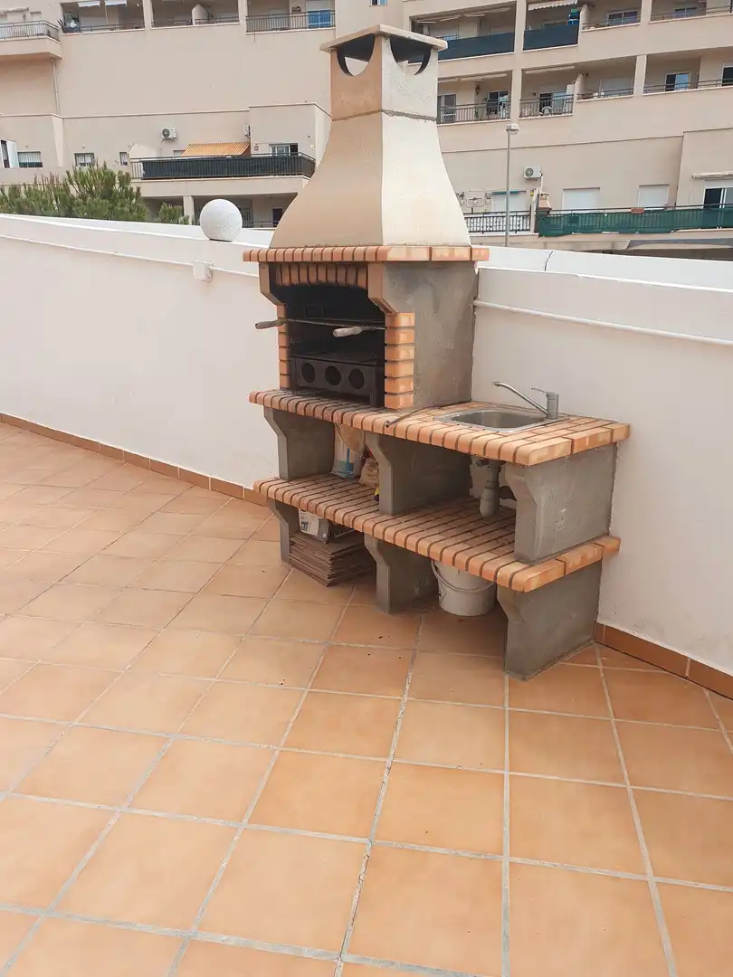 Terraza de Casa adosada de alquiler en Roquetas de Mar con Aire acondicionado, Calefacción y Parquet