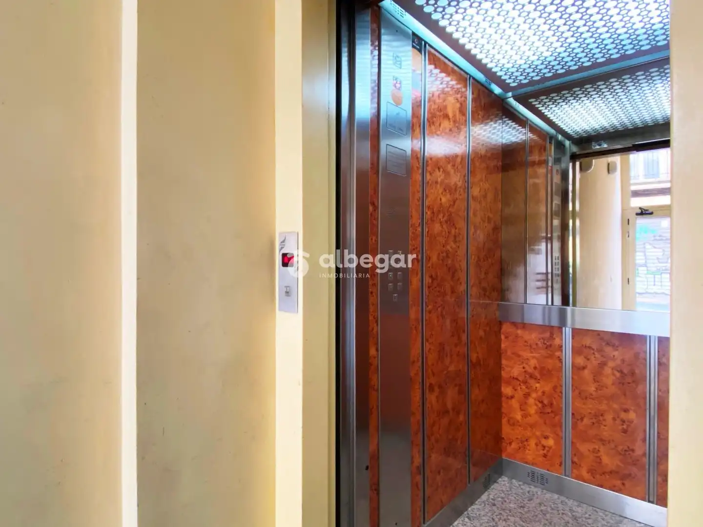 Wohnung zur Miete in Valencia mit Terrasse