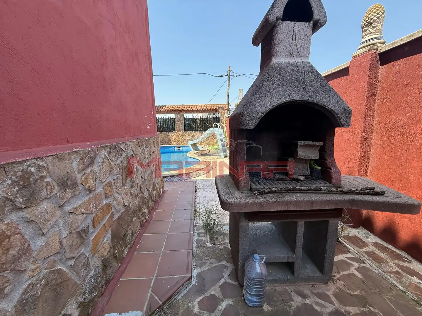 Haus oder Chalet zum Verkauf in Seseña mit Heizung, Privatgarten und Terrasse