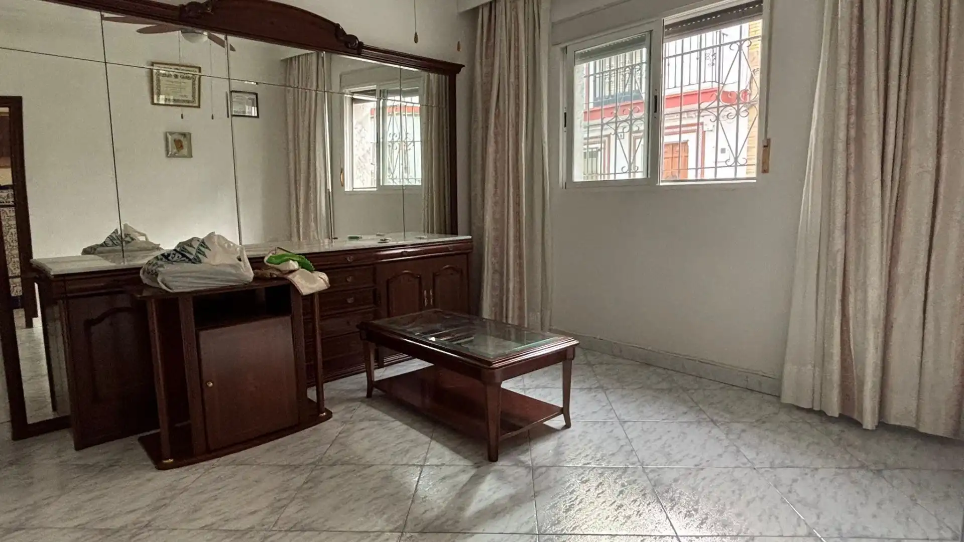 Bedroom of Houses for sale in Sevilla  with Air Conditioner, Terrace and Furnished