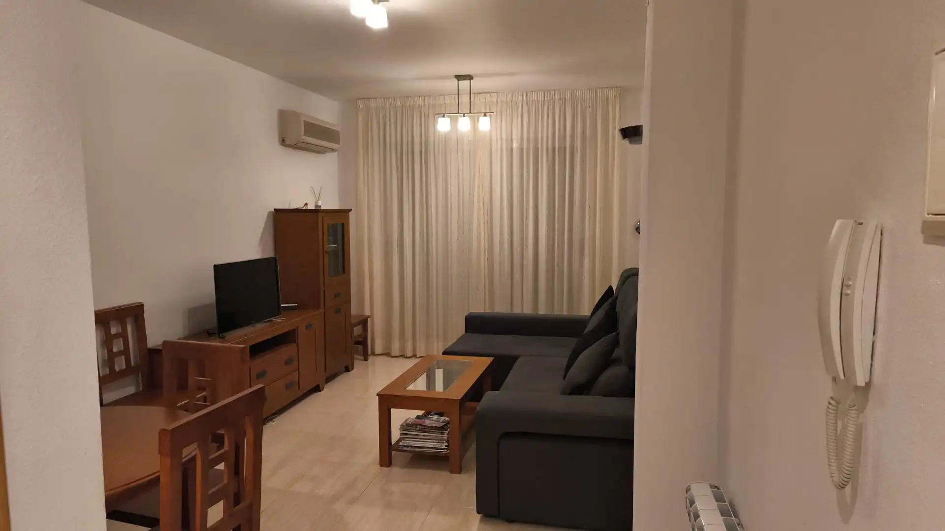 Apartment with pool for sale in Carrer de la Pinada