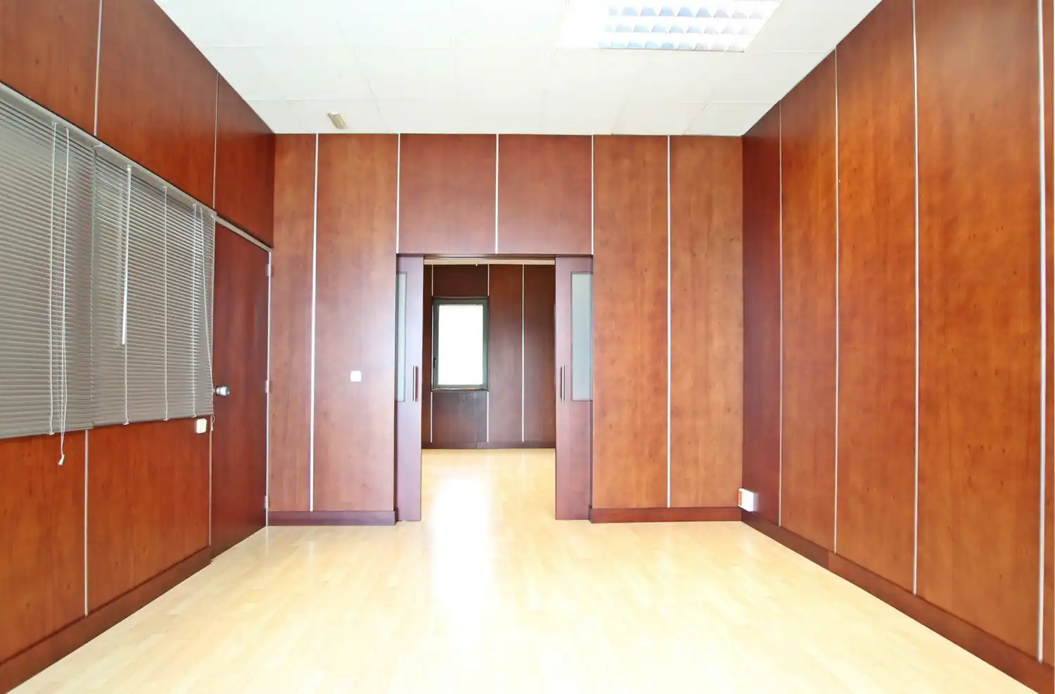 Office for rent in Madrid  with Heating