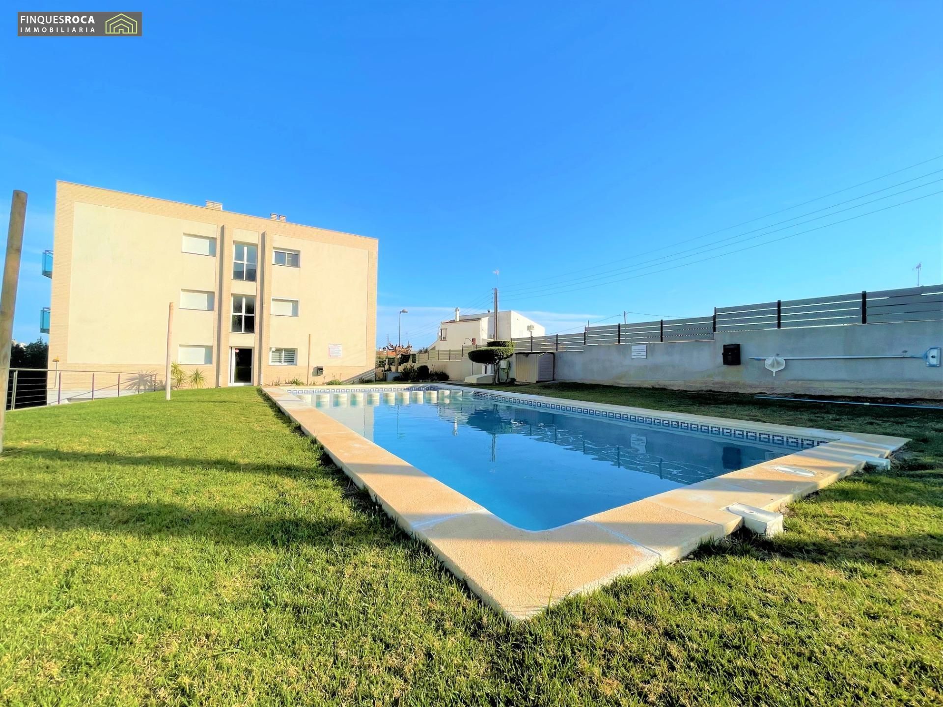 Piscina de Piso en venta en Alcanar con Aire acondicionado, Calefacción y Terraza