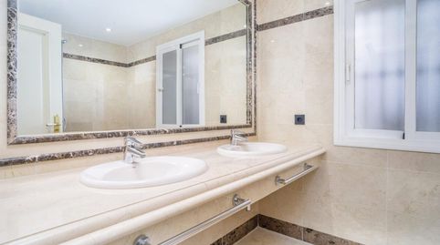 Foto 4 de Planta baja en venta en Calle Lago de Los Cisnes, Nagüeles Alto, Marbella