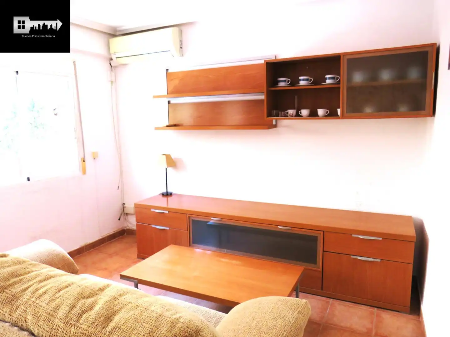 Sala de estar de Piso en venta en Alicante / Alacant con Aire acondicionado y Amueblado