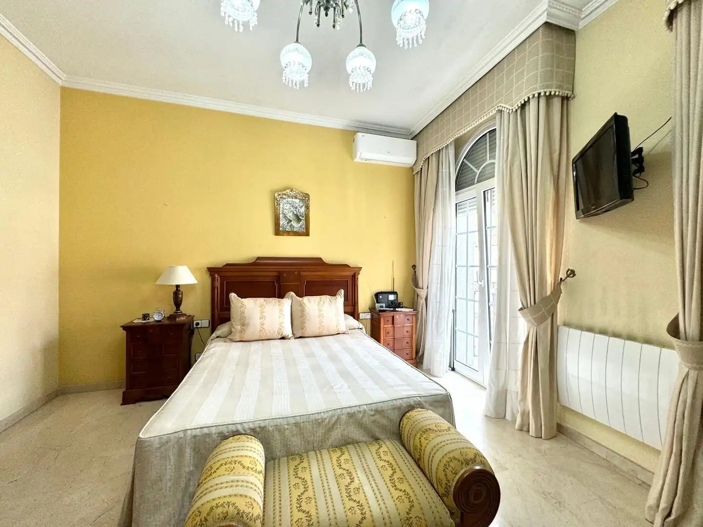 Dormitori de Casa o xalet en venda en Mérida amb Aire condicionat, Terrassa i Traster