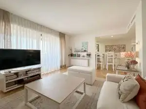 Flat for sale in Somosaguas