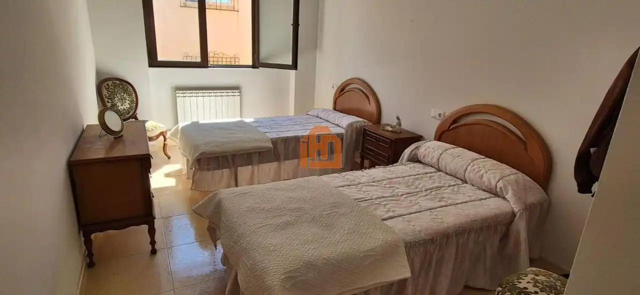 Apartament en venda a El Almendro, Gordoncillo