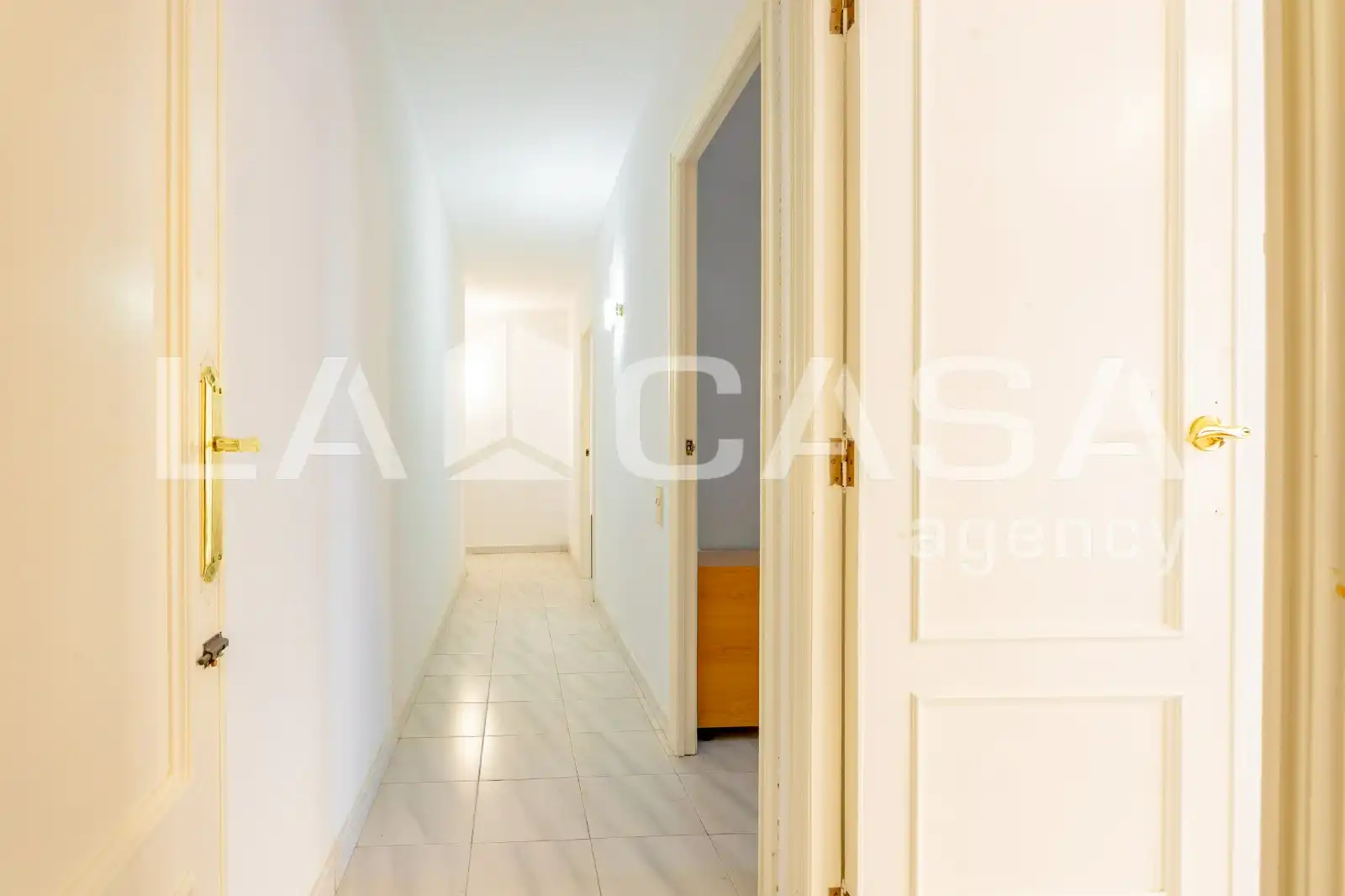 Piso con terraza en venta en Calle Campoamor, imagen 11