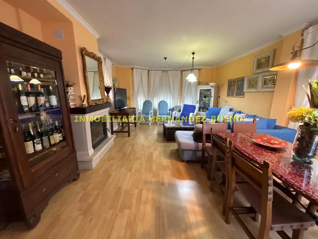 Sala de estar de Casa o chalet en venta en Buenavista con Calefacción, Jardín privado y Terraza