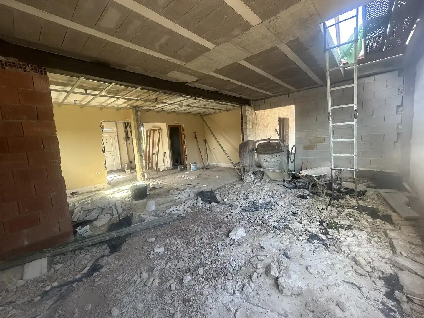 Casa o xalet en venda en Carracedelo amb Jardí privat, Piscina i Balcó