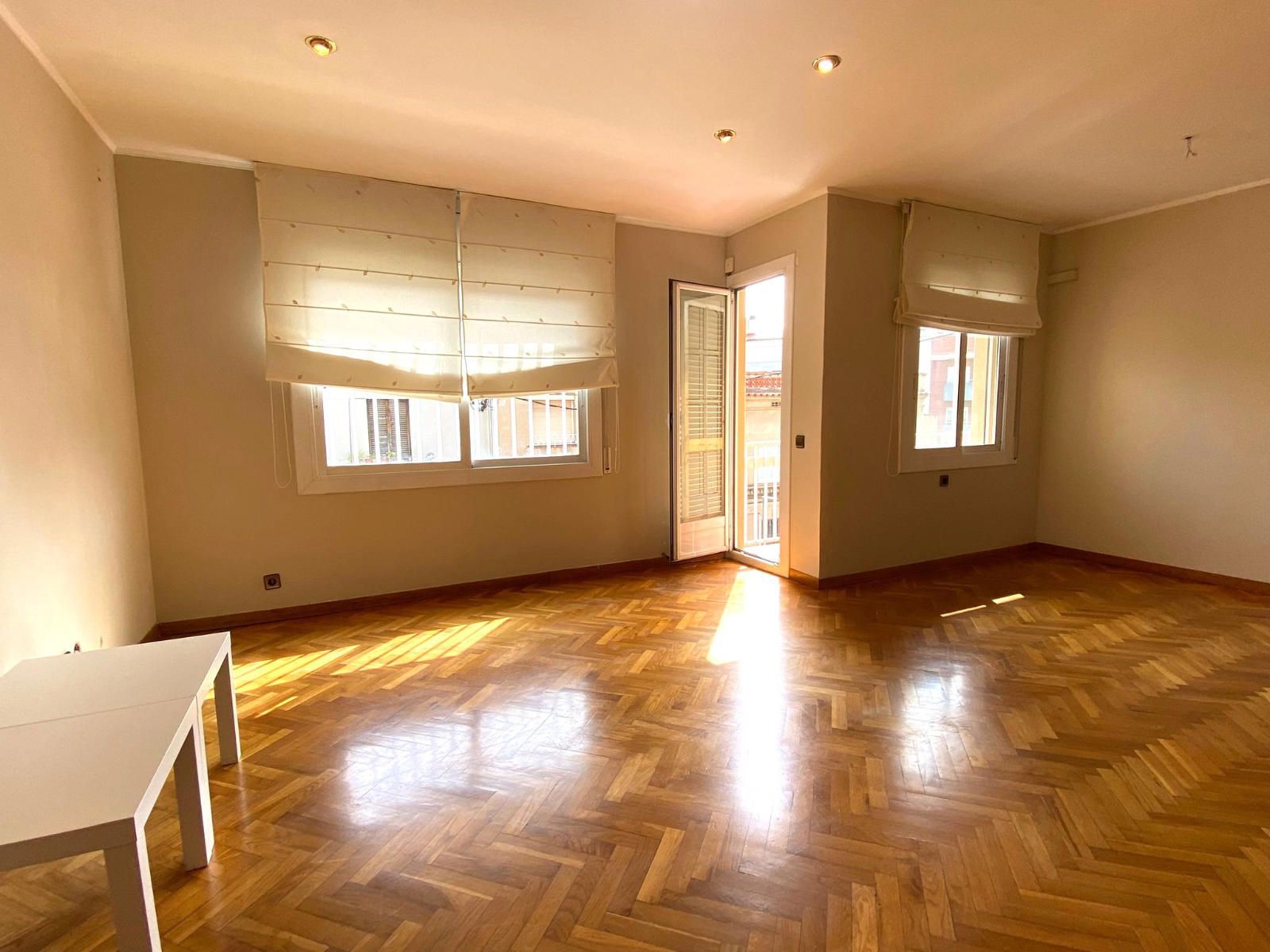 Living room of Flat to rent in Sant Feliu de Llobregat  with Heating and Terrace