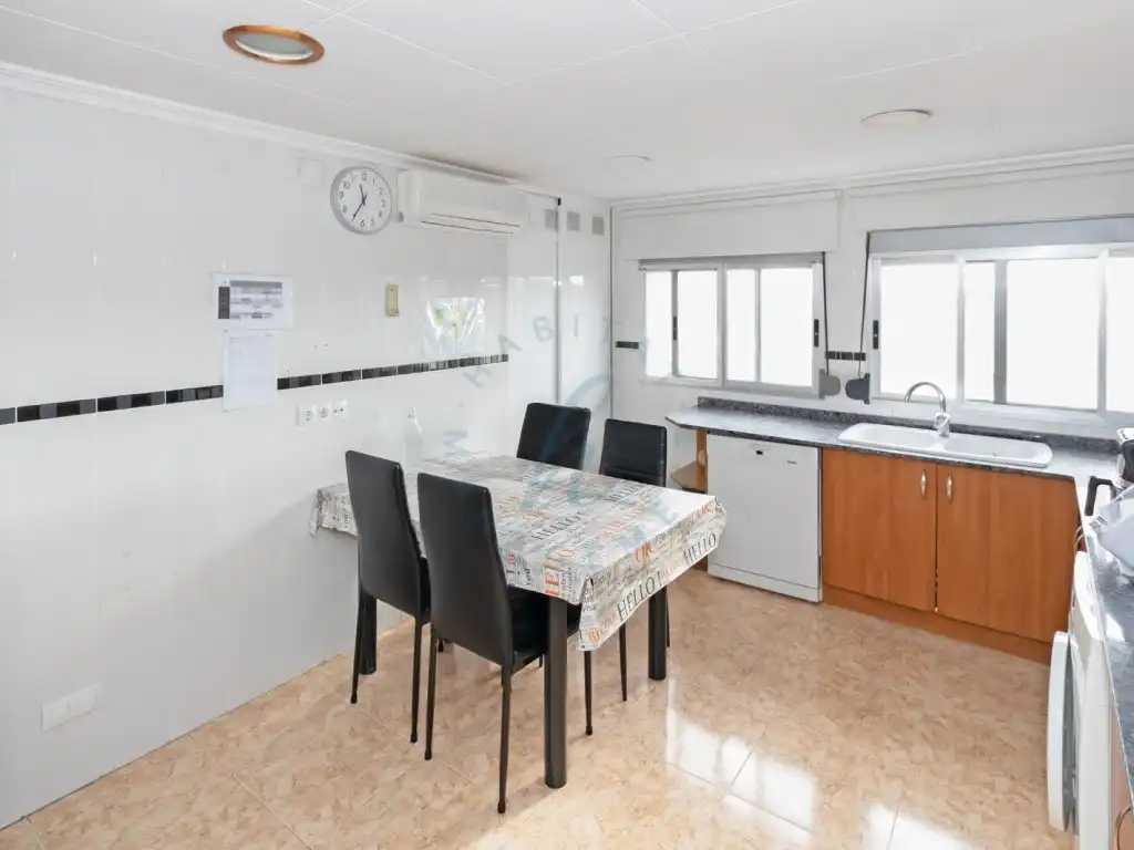 Küche von Wohnung zum Verkauf in Valencia