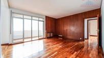 Living room of Flat to rent in  Madrid Capital  with Air Conditioner and Terrace