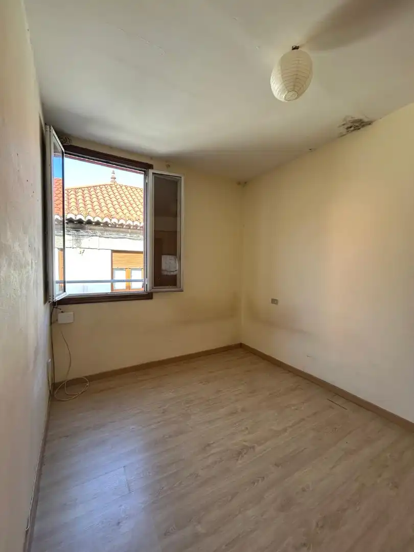 Bedroom of Detached homes for sale in Vigo   with Parquet flooring and Oven