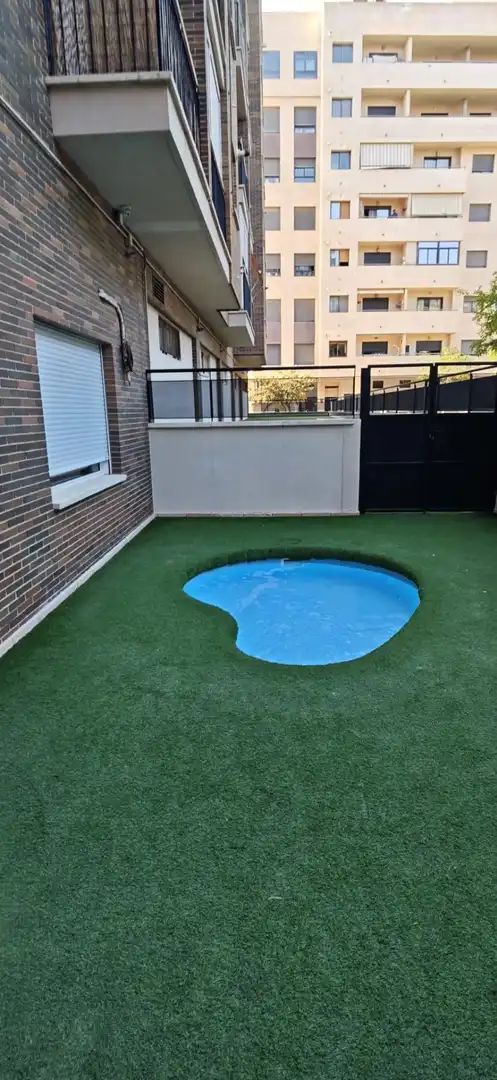 Piscina de Pis en venda en Murcia amb Aire condicionat, Terrassa i Traster