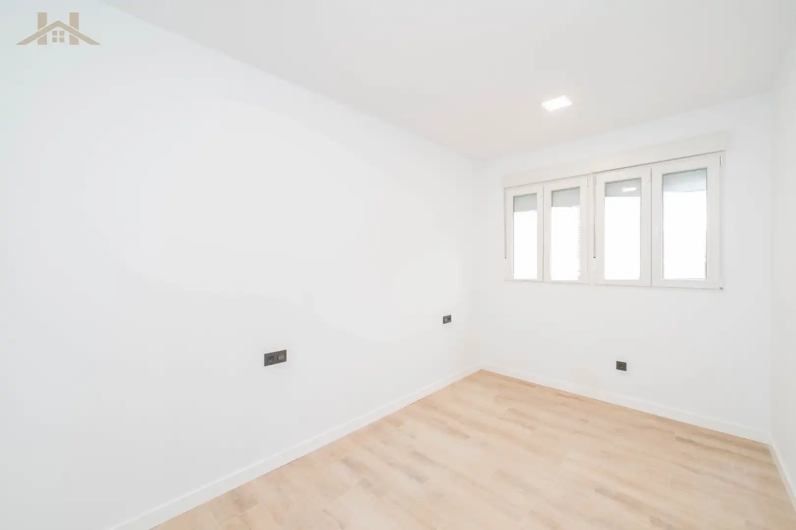 Habitación de Piso en venta en Móstoles con Aire acondicionado y Calefacción