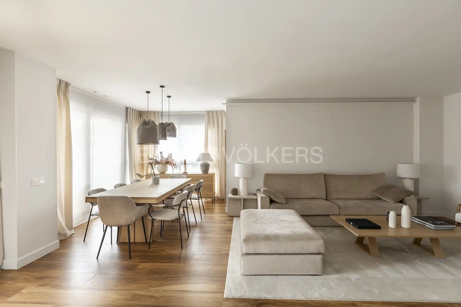 Living room of Flat for rent in La Moraleja  with Air Conditioner, Heating and Private garden