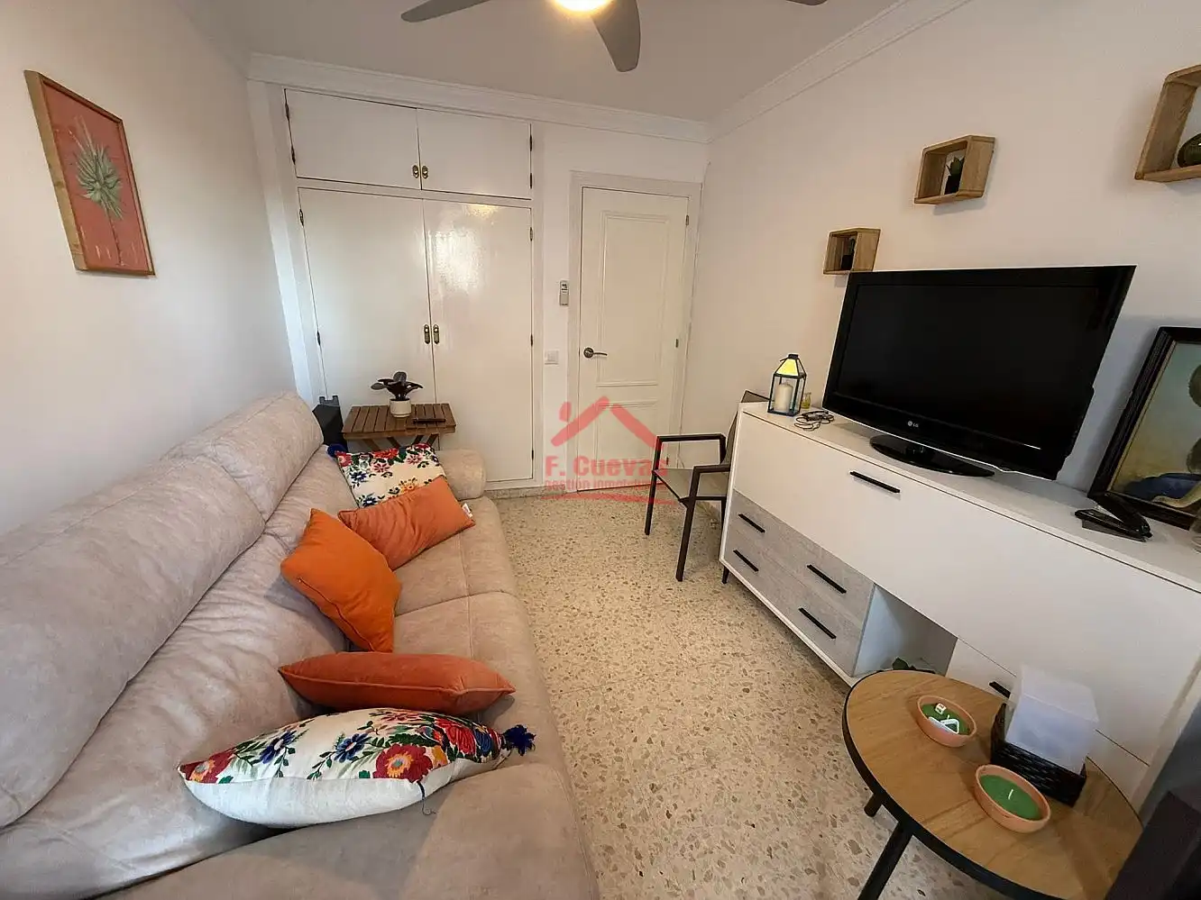 Wohnzimmer von Maisonette zum Verkauf in Vélez-Málaga mit Klimaanlage, Heizung und Terrasse