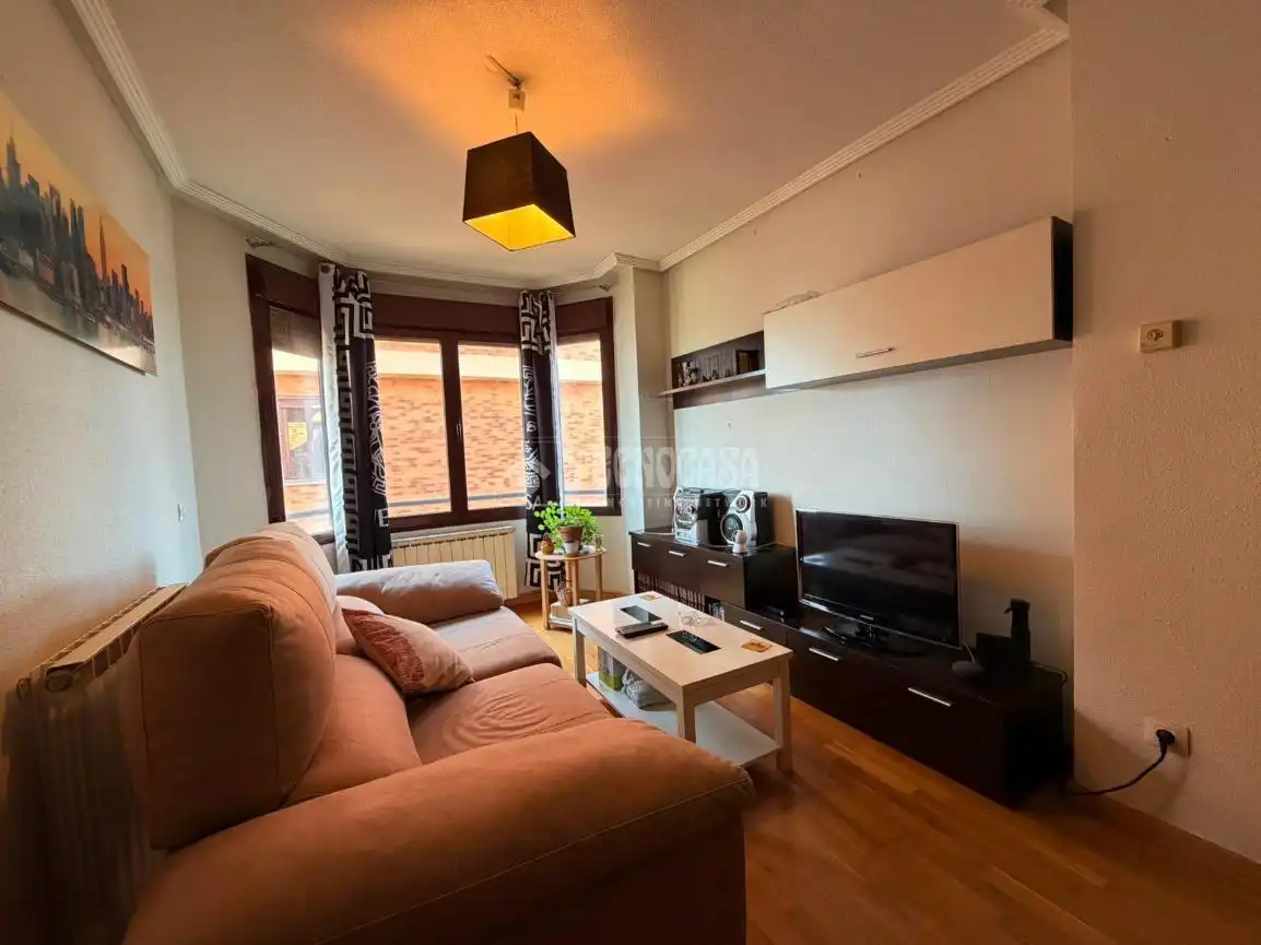Sala de estar de Piso en venta en Valdepeñas con Aire acondicionado, Calefacción y Terraza