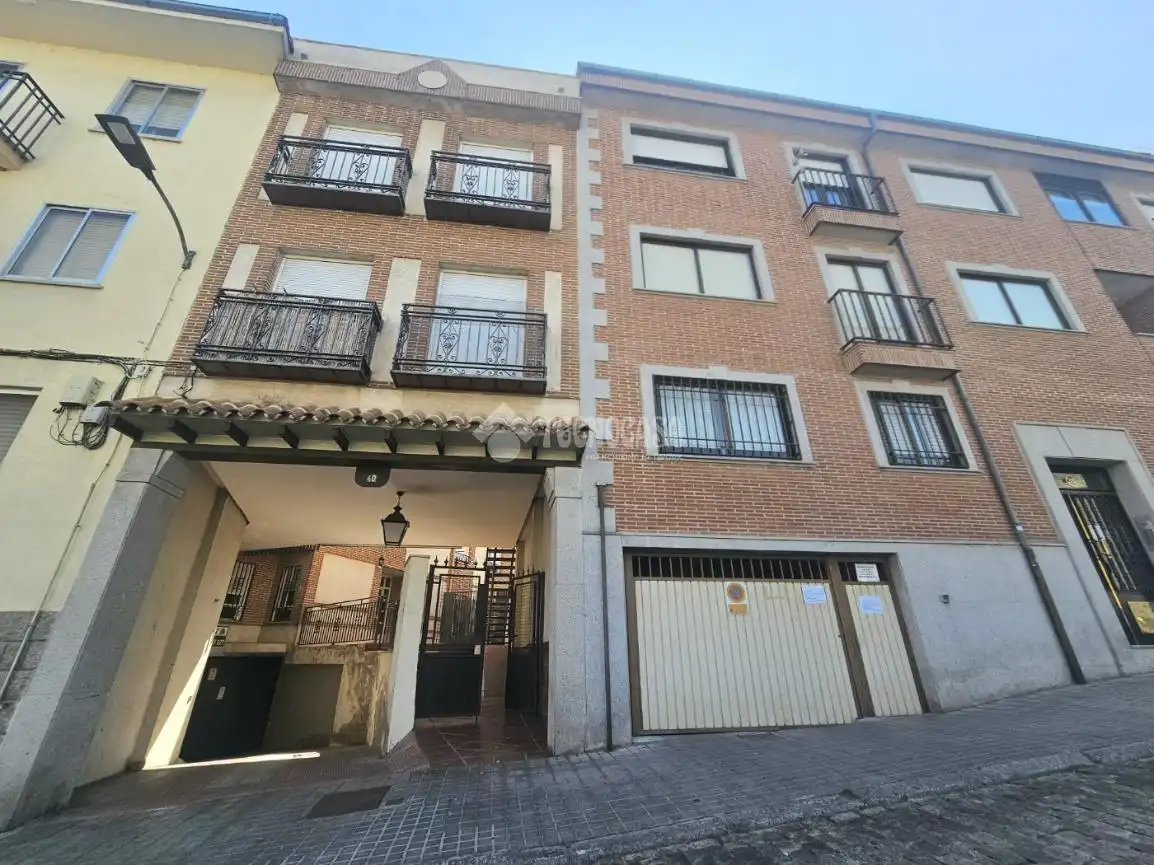 Vista exterior de Pis en venda en Ávila amb Calefacció i Terrassa