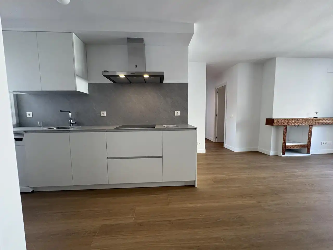 Küche von Wohnung zur Miete in Madrid mit Klimaanlage und Heizung
