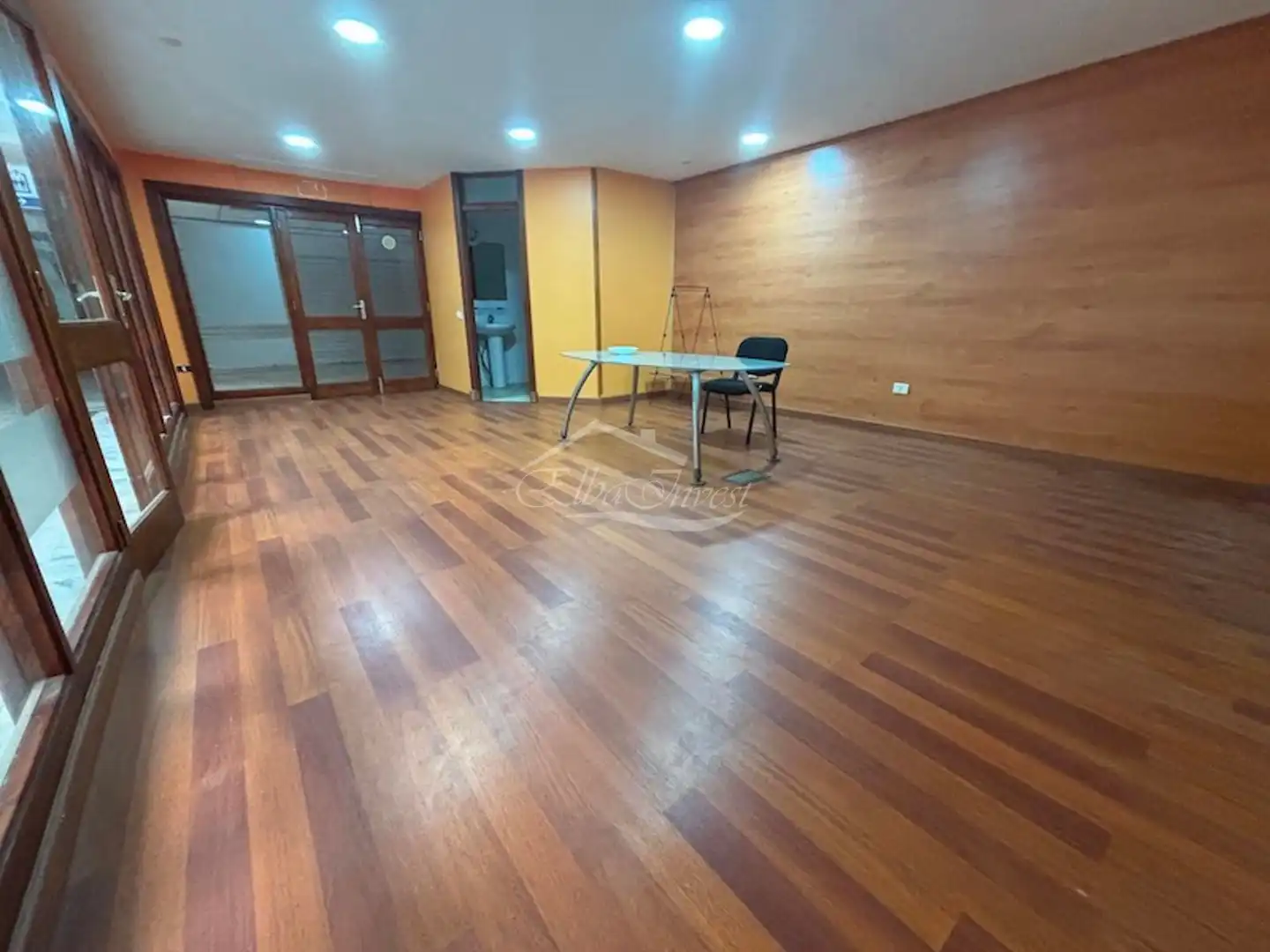 Büro zum Verkauf in Adeje