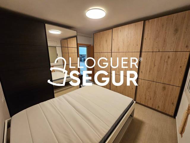 Piso en Alquiler en Església en Montmar