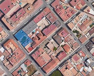 Vista exterior de Casa adosada en venda en San Pedro del Pinatar amb Aire condicionat, Jardí privat i Piscina