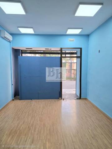 Local comercial en Alquiler en Los Guindos - Parque Mediterráneo - Santa Paula