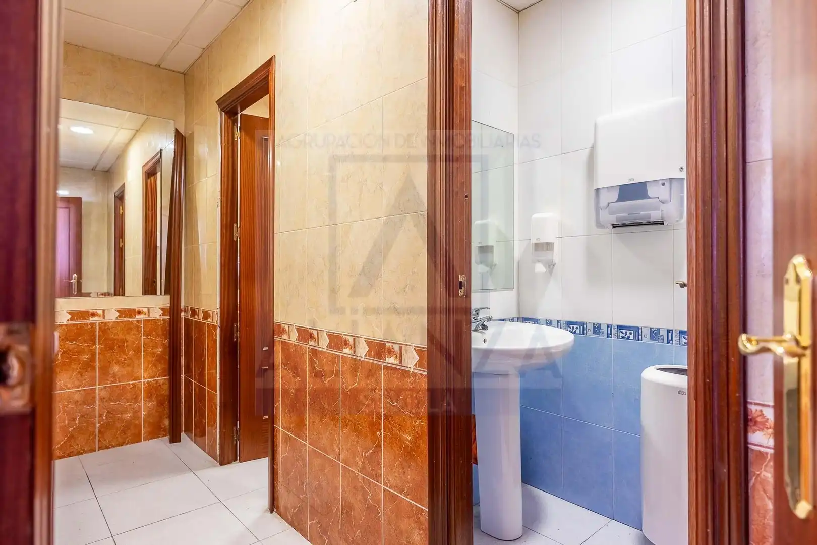 Baño de Edificio en venta en Camas