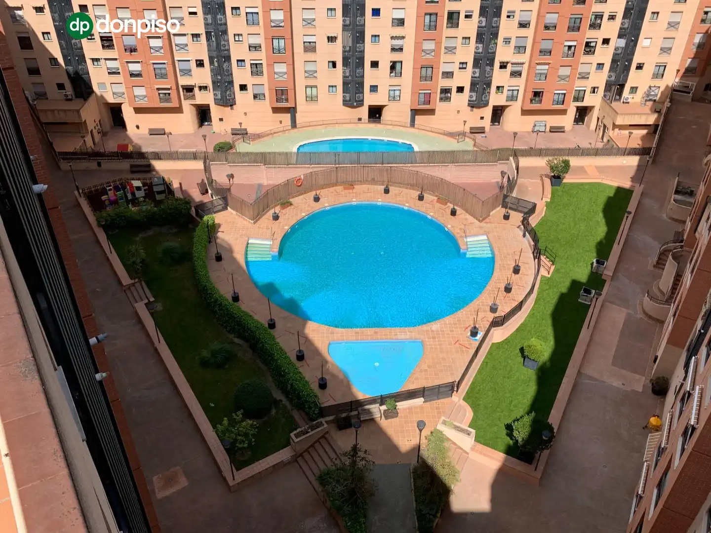 Swimming pool of Attic for sale in Chana
