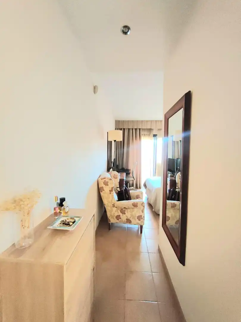 Habitación de Apartamento en venta en Marbella con Calefacción, Jardín privado y Terraza