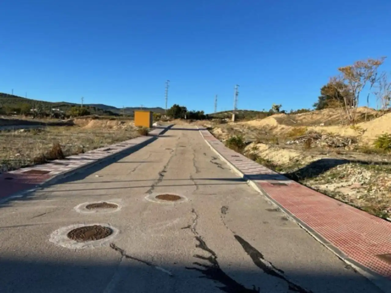 Terreno residenziale in vendita a Villanueva Mesía, imagen 4