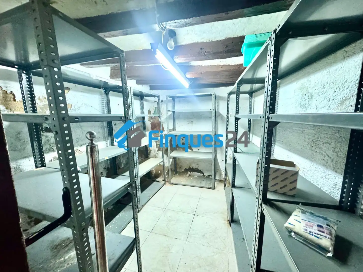 Commercial properties for rent in Berga