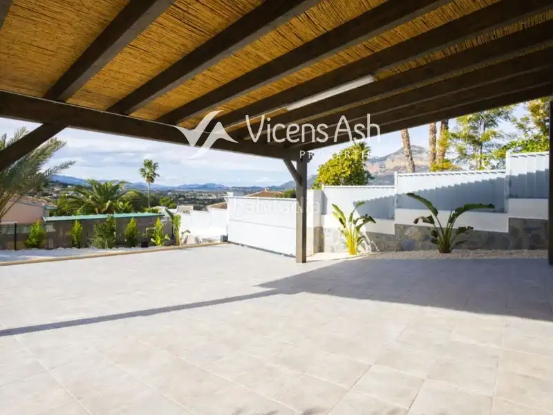 Terrace of Houses for sale in Jávea / Xàbia  with Air Conditioner and Swimming Pool