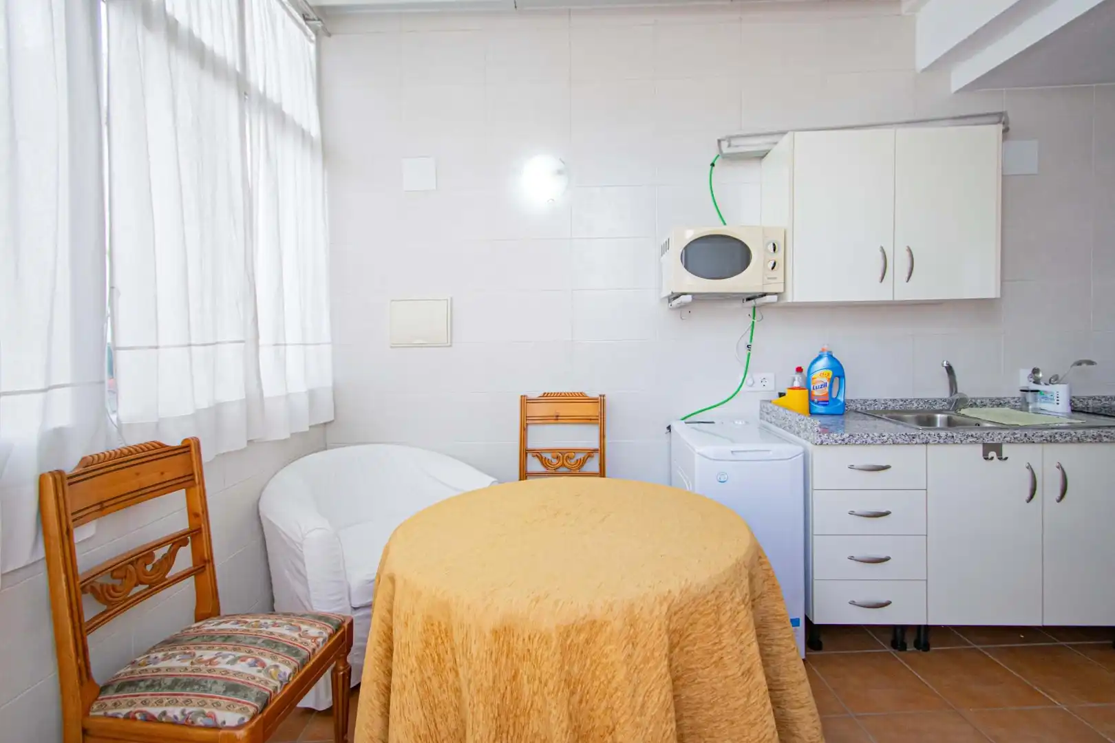 Habitación de Piso en venta en Sevilla con Aire acondicionado y Terraza