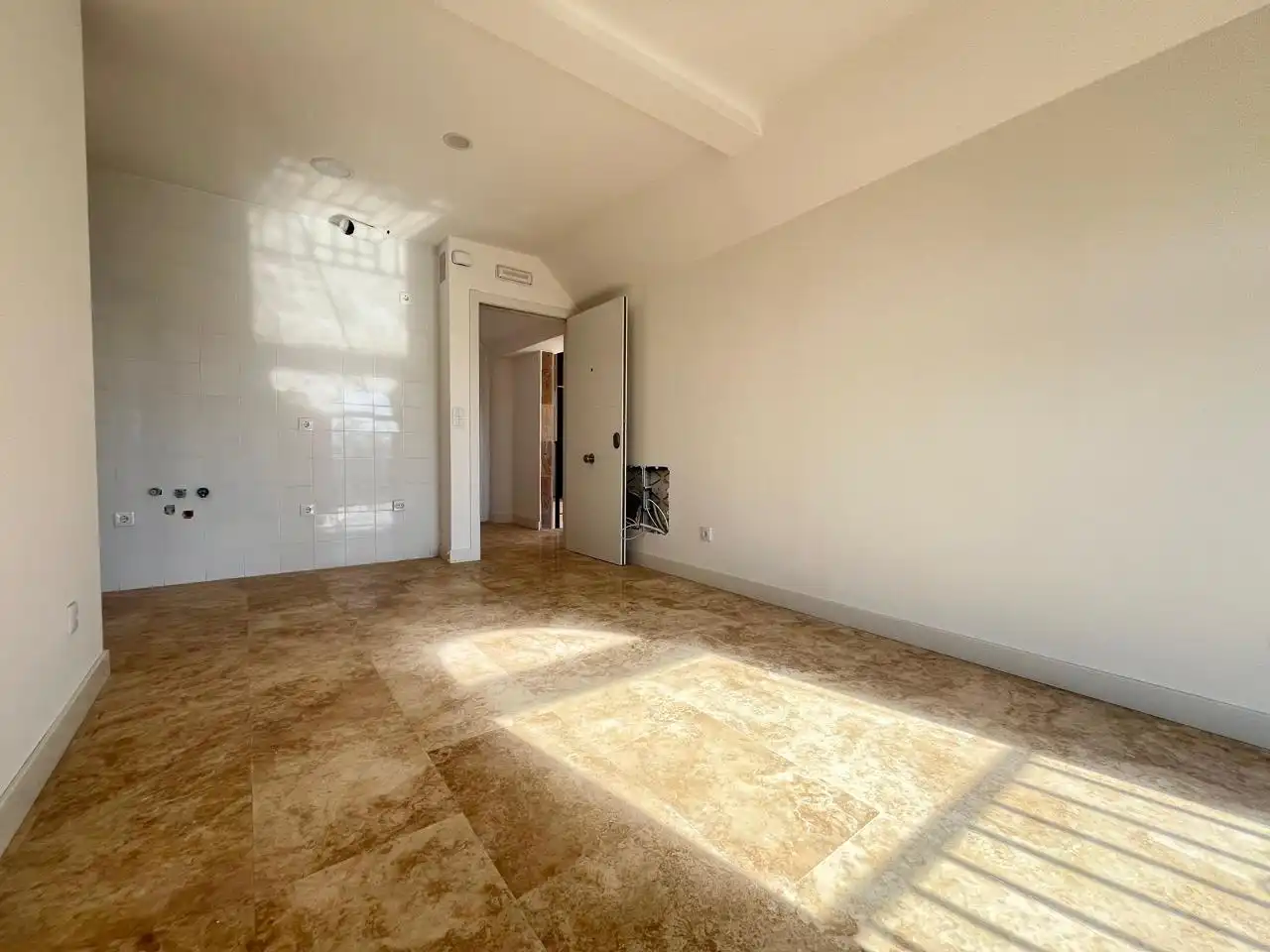 Loft amb ascensor en venda a Avenida Toreros, imagen 7