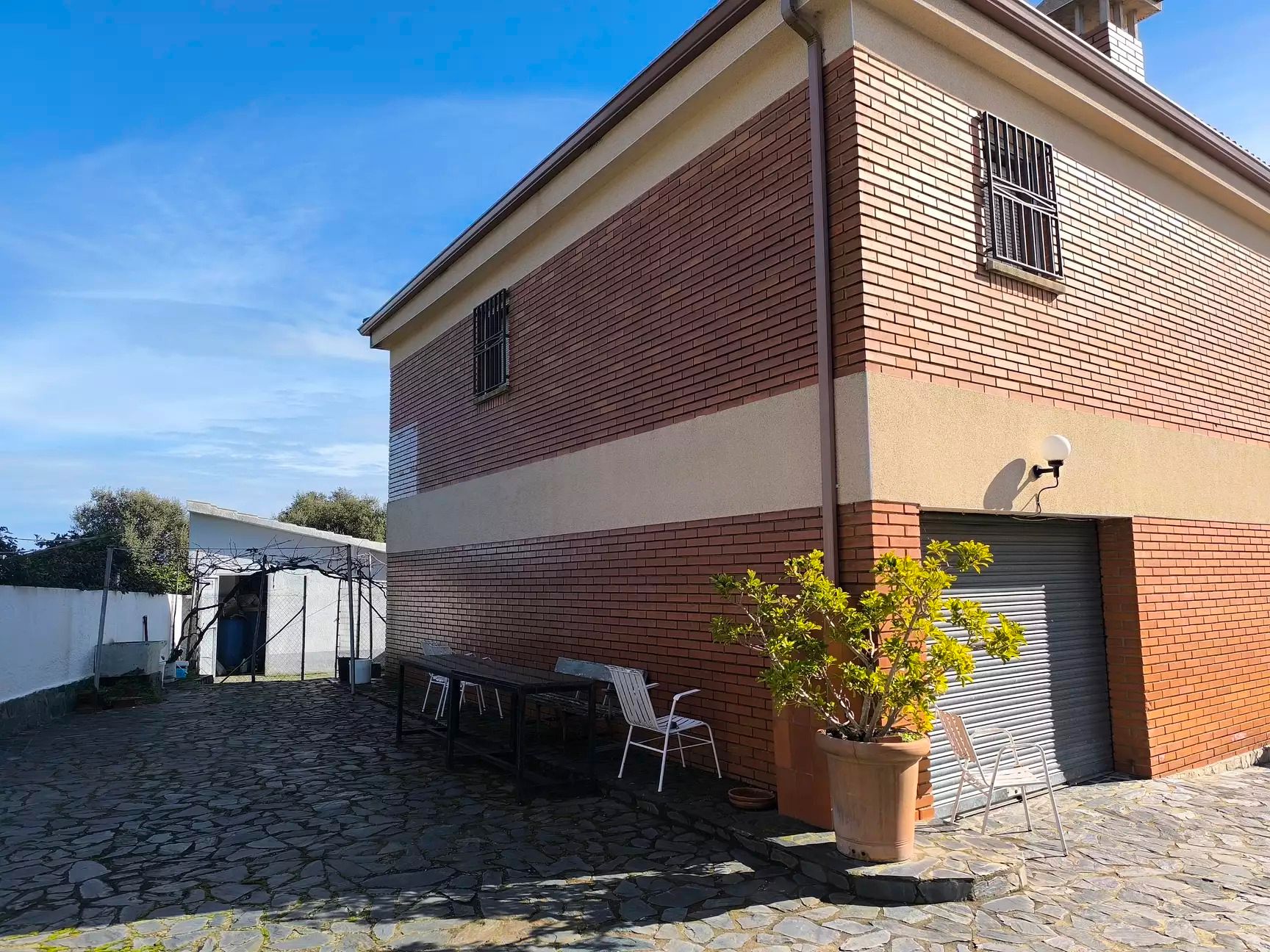 Vista exterior de Casa o xalet en venda en Riudarenes amb Calefacció, Terrassa i Traster