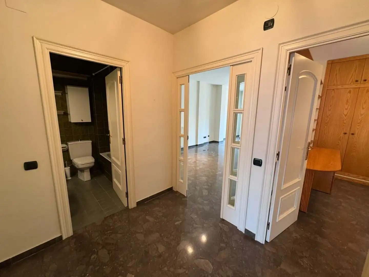 Piso de alquiler en Sant Cugat del Vallès con Calefacción, Terraza y Piscina