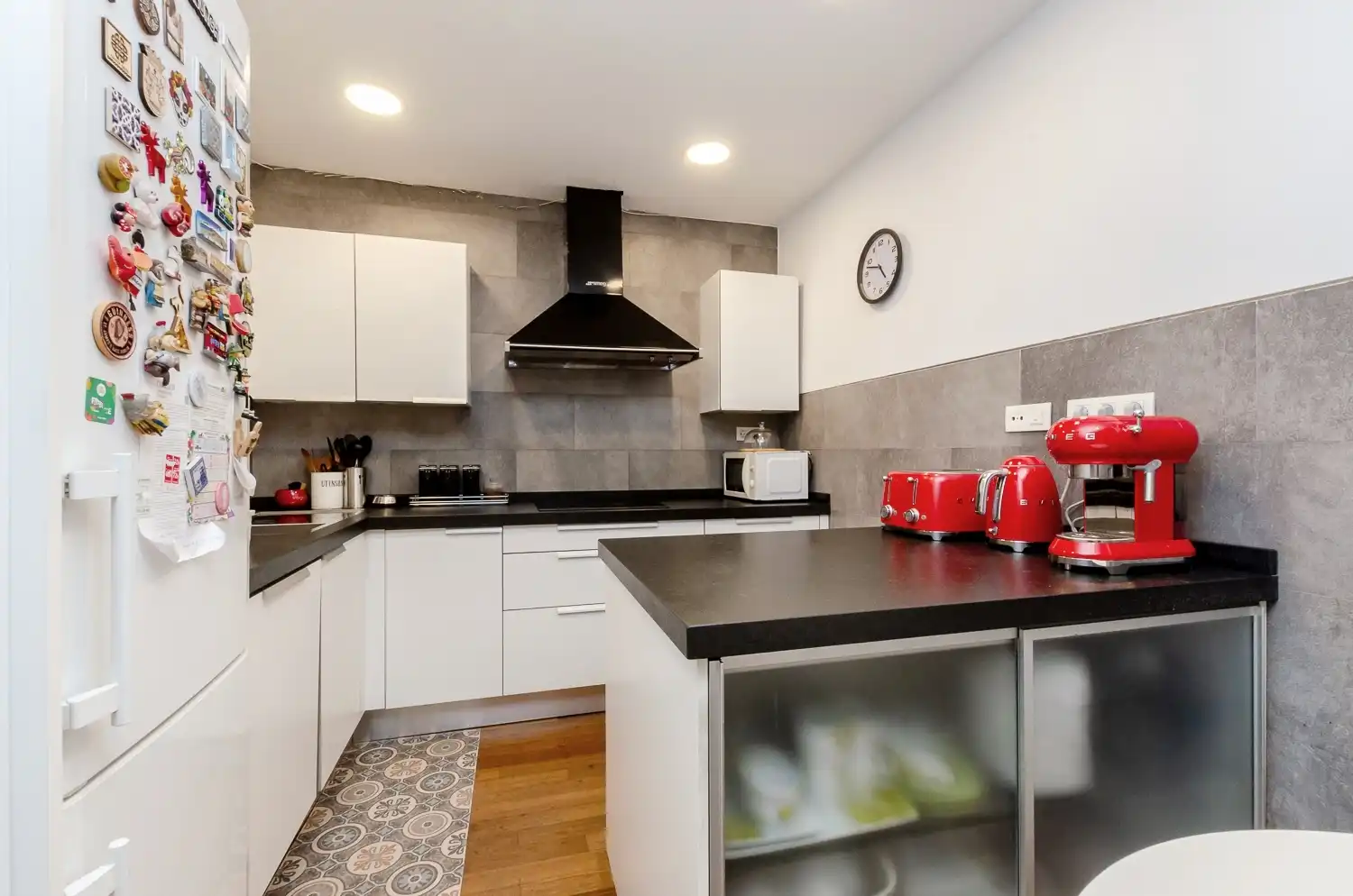 Küche von Wohnung zum Verkauf in Barcelona mit Klimaanlage, Heizung und Parkett